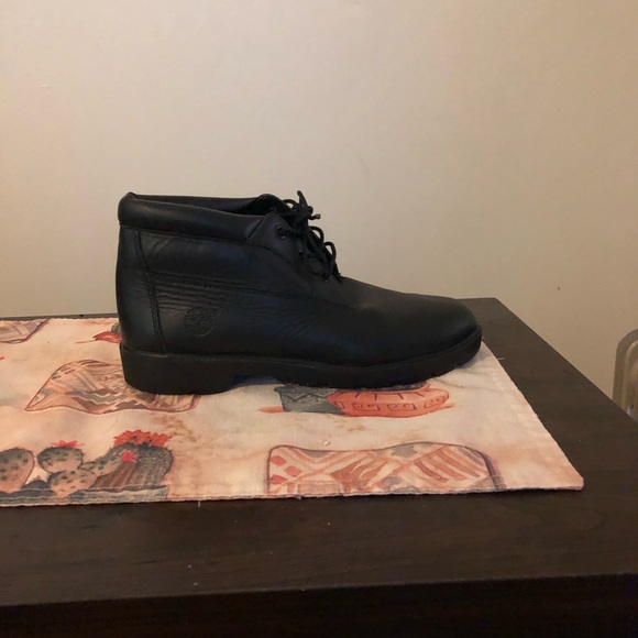 Boots - Picture 7 of 8